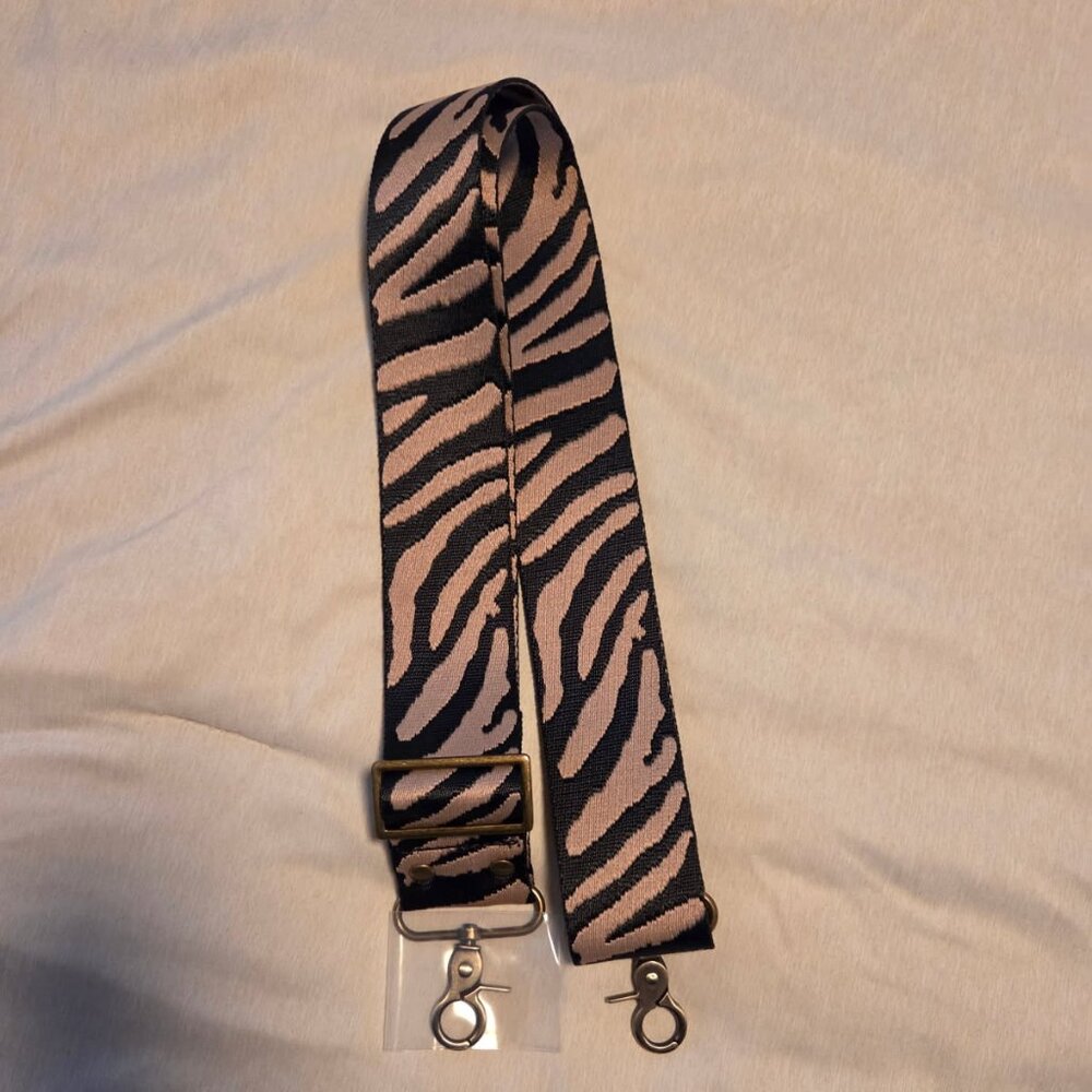 Parker Thatch Adjustable Crossbody Strap - Zebra Luggage